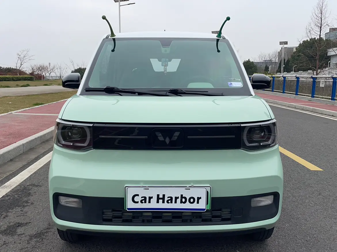 Wuling Hongguang MINIEV  из Китая