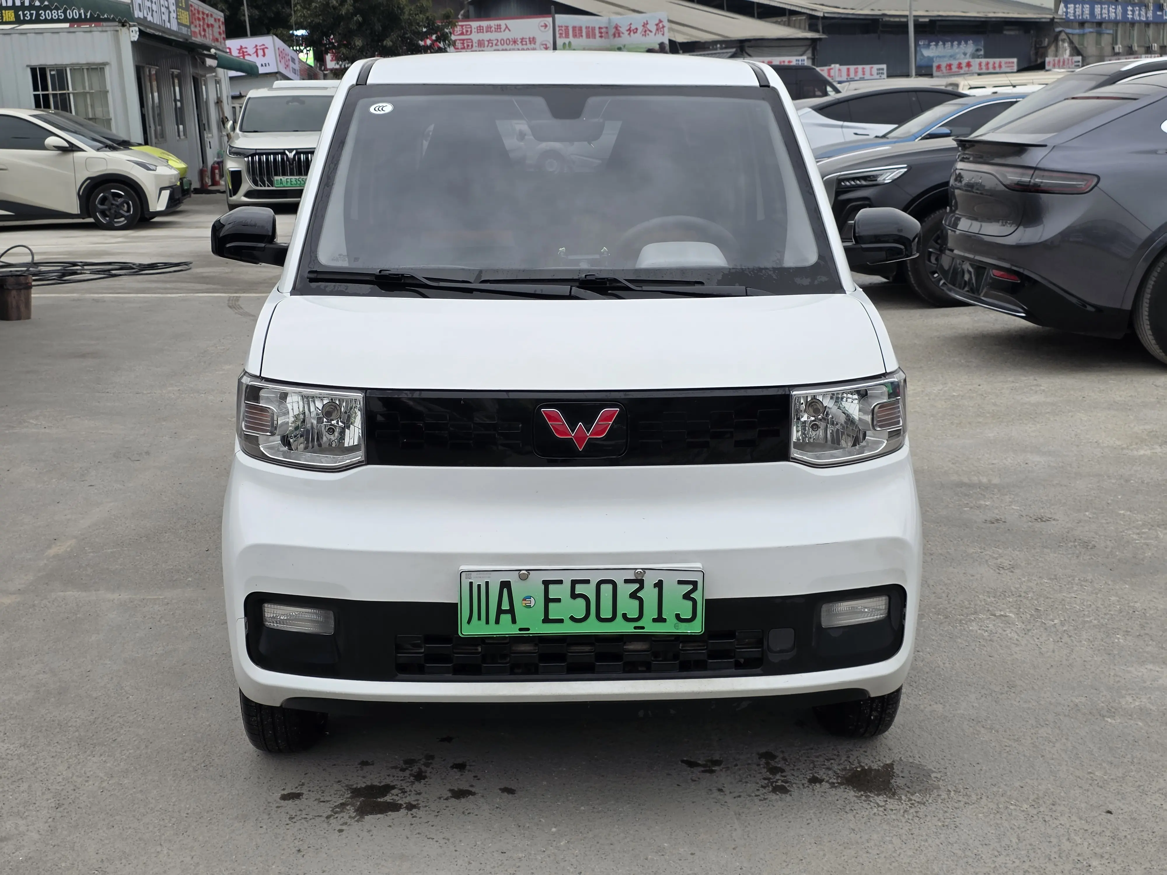 Wuling Hongguang MINIEV  из Китая
