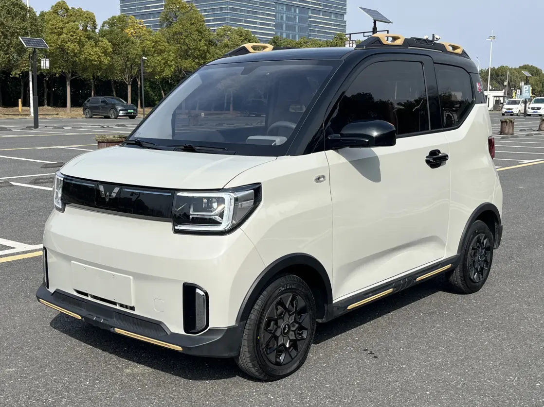 Wuling Hongguang MINIEV  из Китая