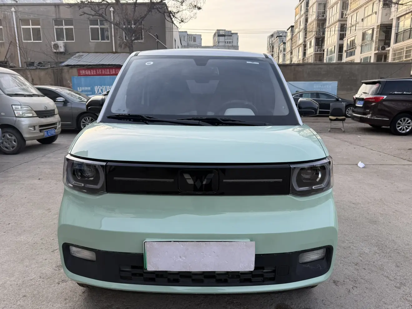 Wuling Hongguang MINIEV  из Китая