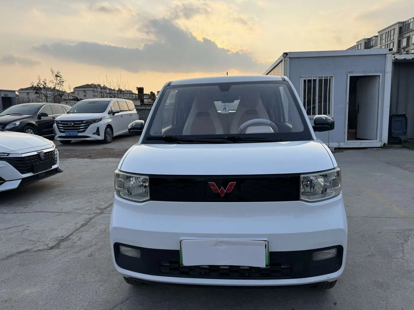 Wuling Hongguang MINIEV  из Китая