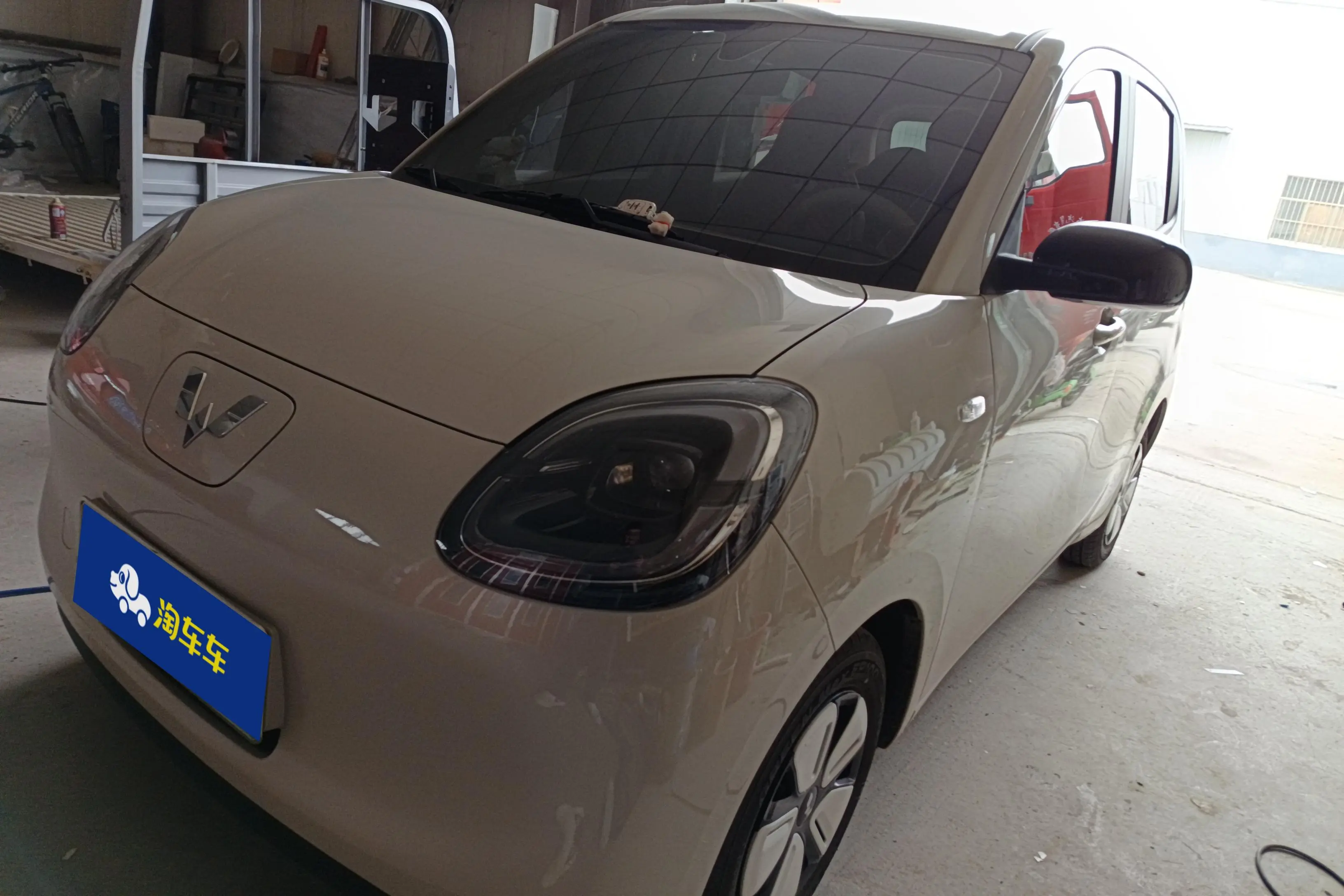 Wuling Hongguang MINIEV  из Китая