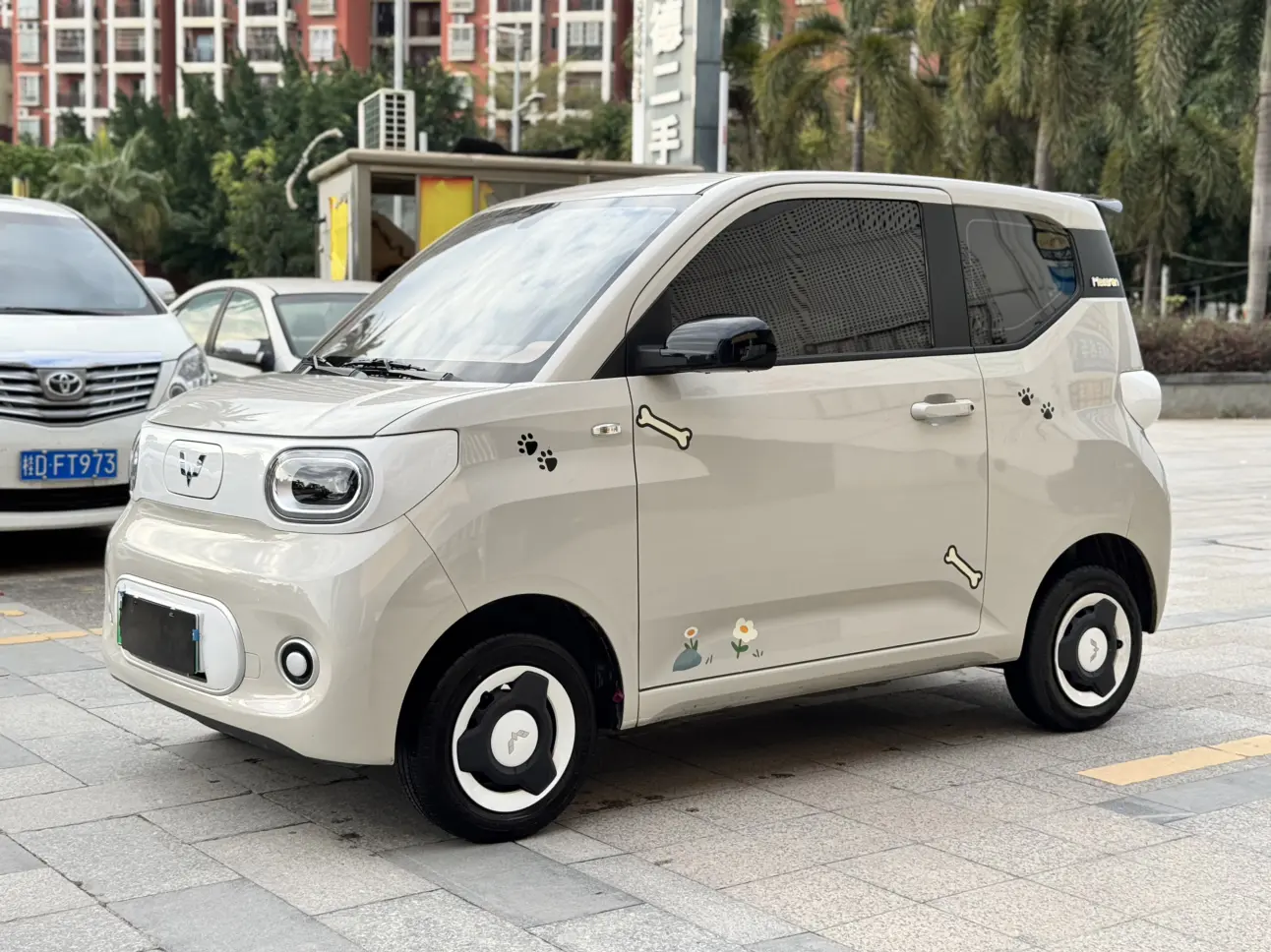 Wuling Hongguang MINIEV  из Китая