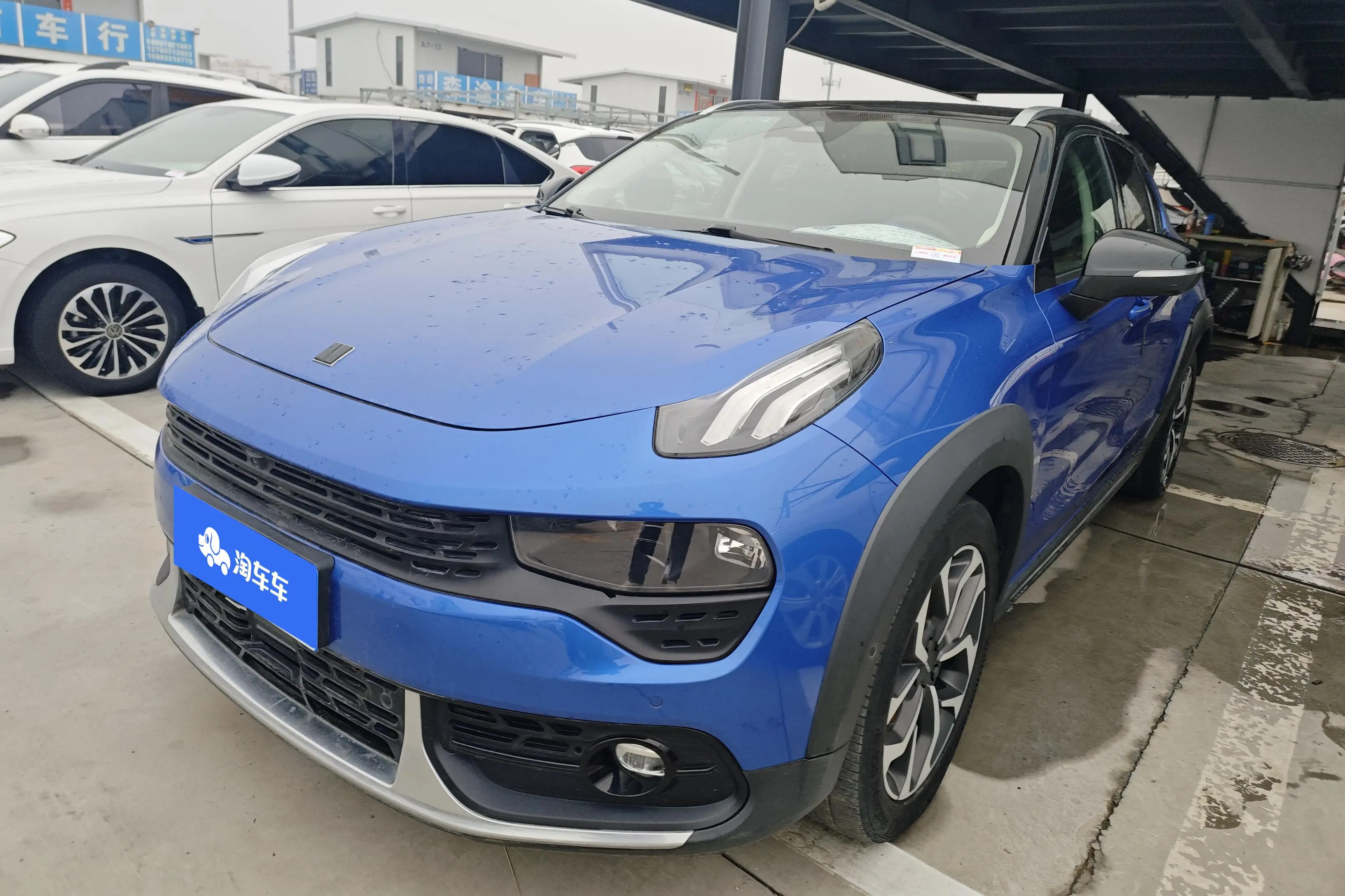 Lynk & Co 02
