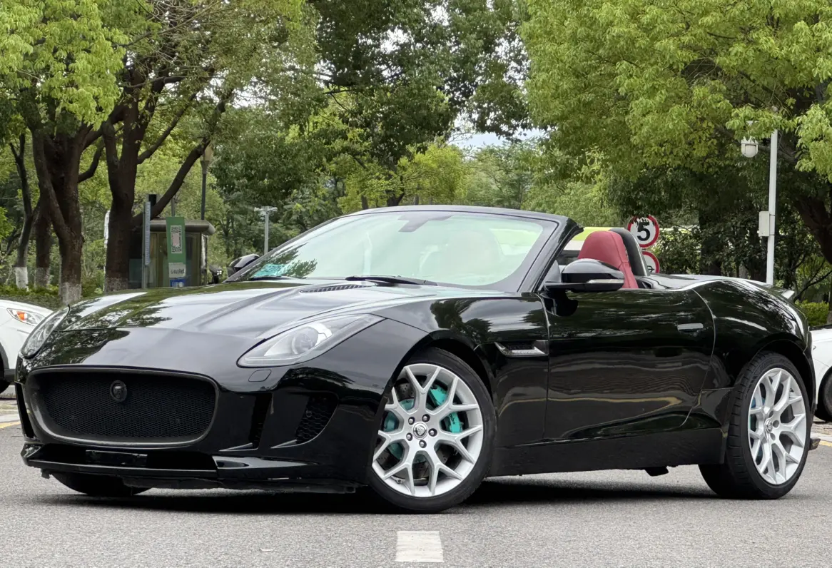 Jaguar F-TYPE