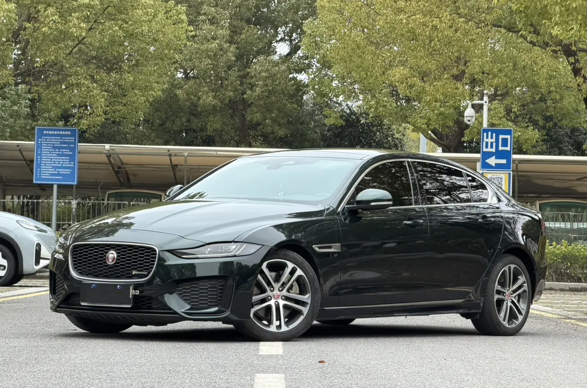 Jaguar XEL
