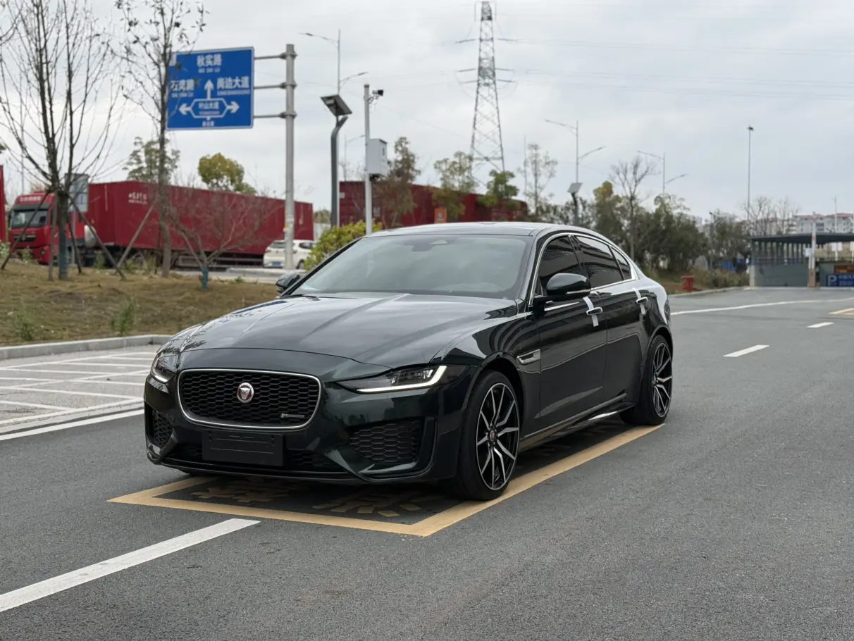 Jaguar XEL