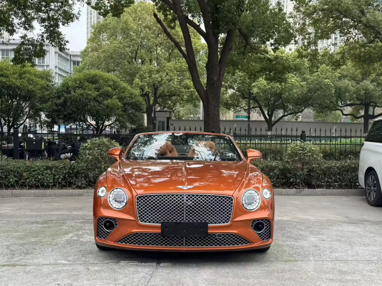 Bentley Continental  из Китая