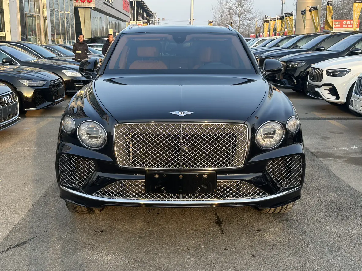 Bentley Bentayga  из Китая