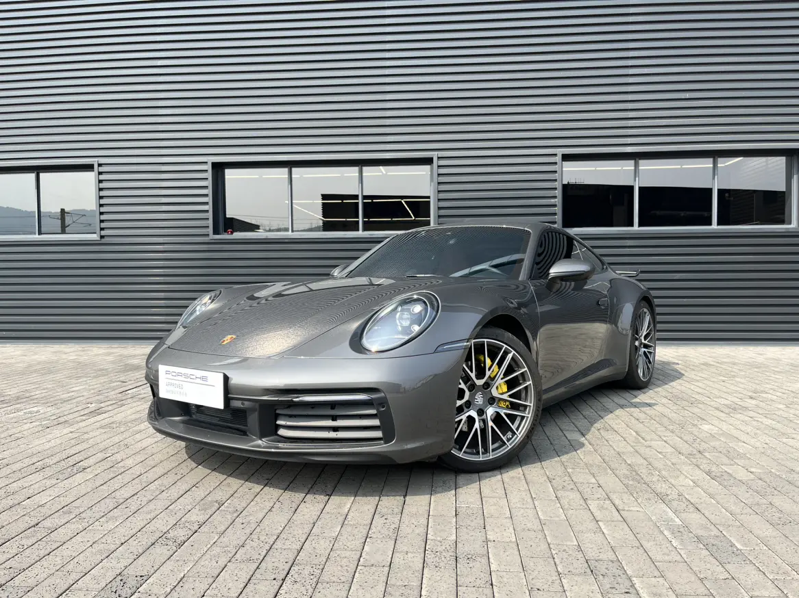 Porsche 911