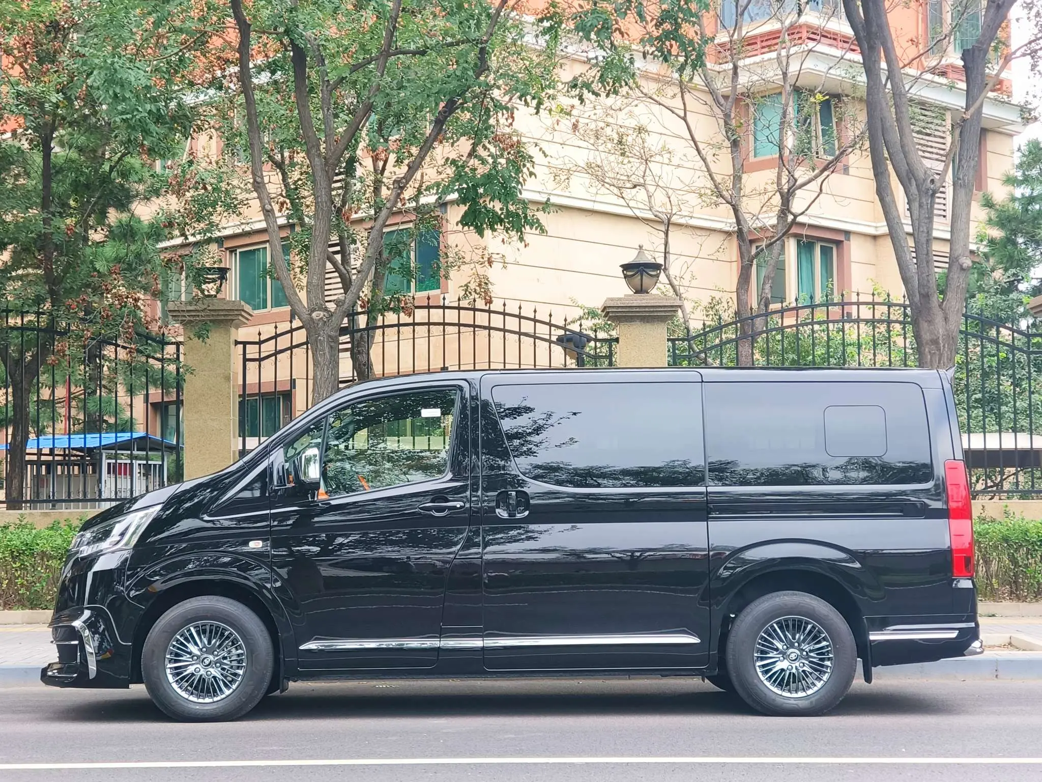 Toyota Granvia