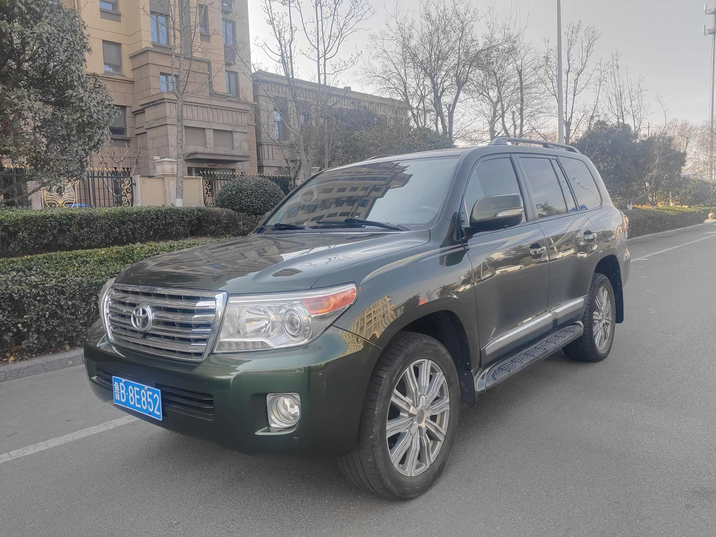 Toyota Land Cruiser