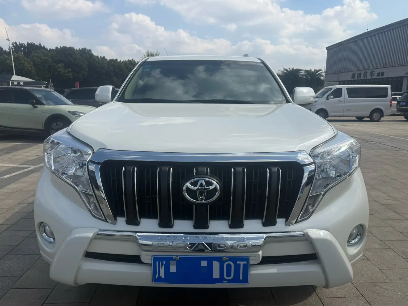 Toyota Prado