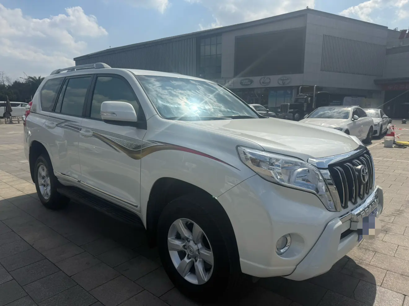 Toyota Prado
