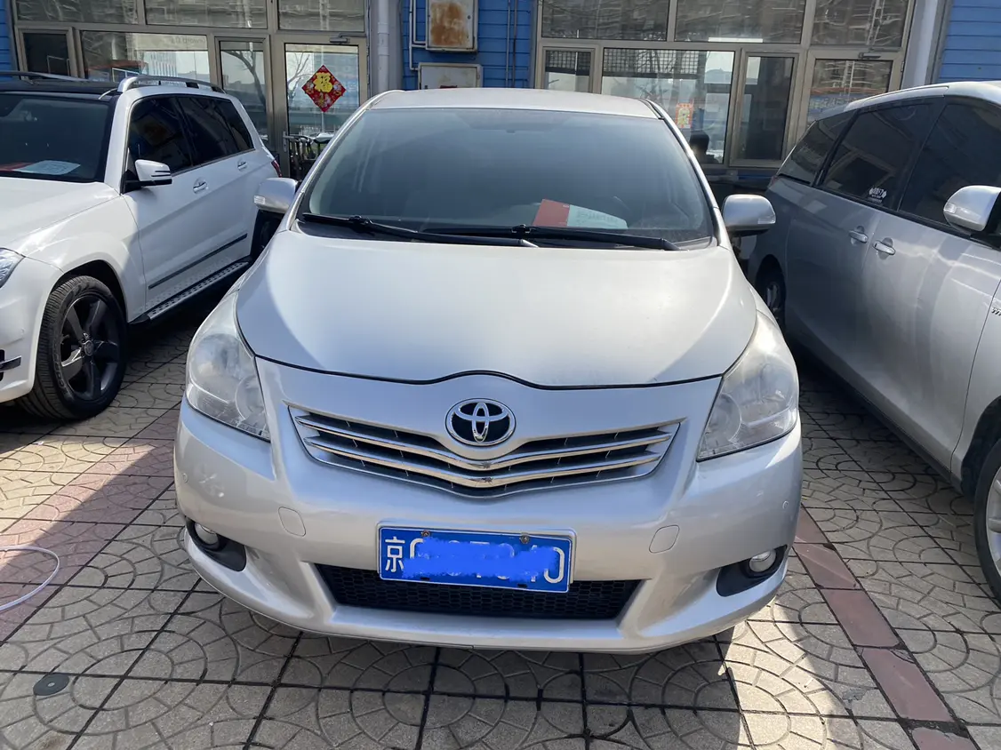 Toyota Verso / EZ  из Китая