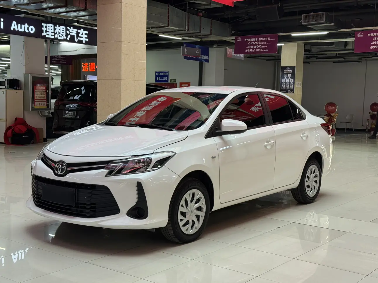 Toyota Vios  из Китая