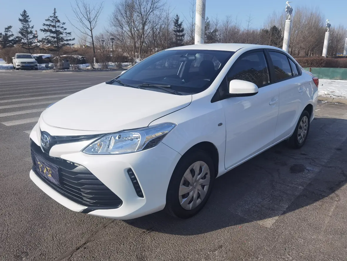 Toyota Vios  из Китая