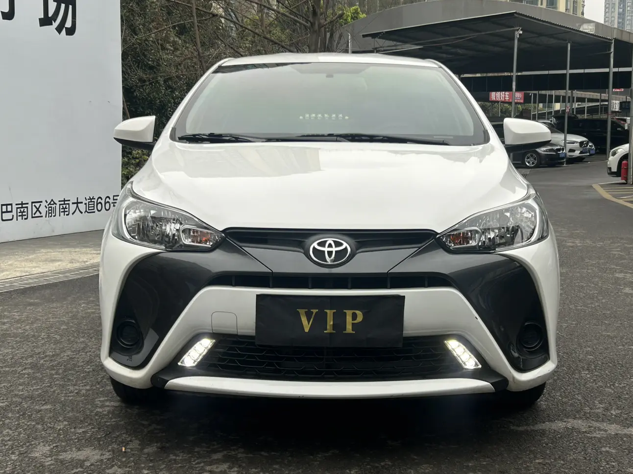 Toyota Yaris L  из Китая