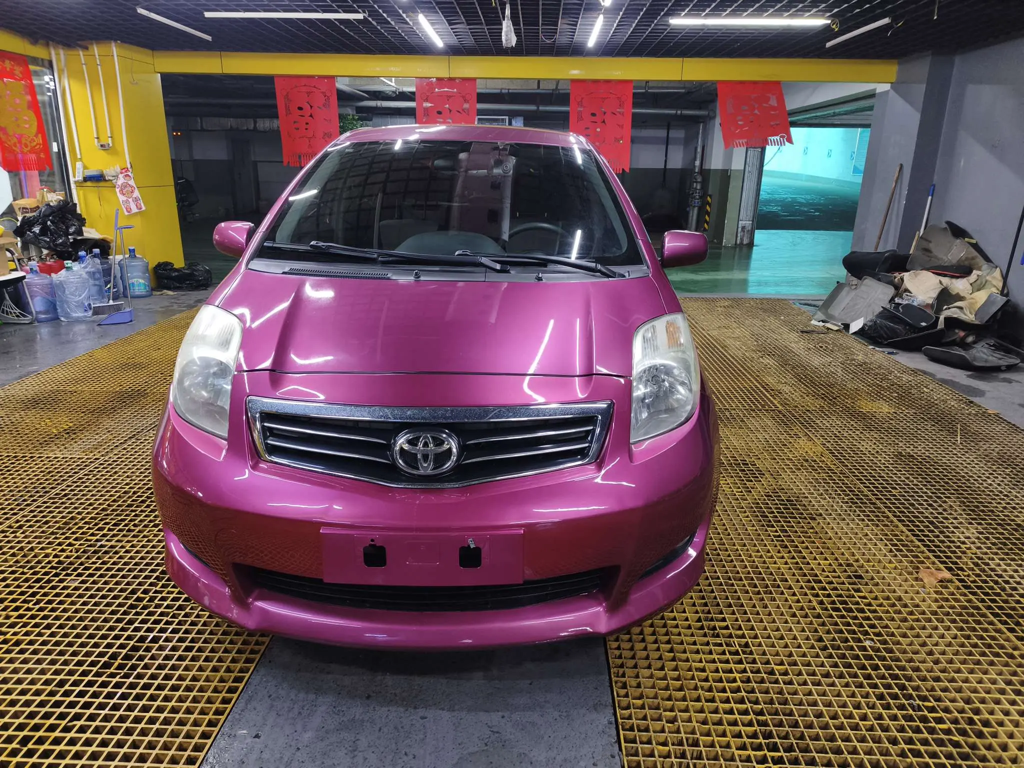 Toyota Yaris  из Китая