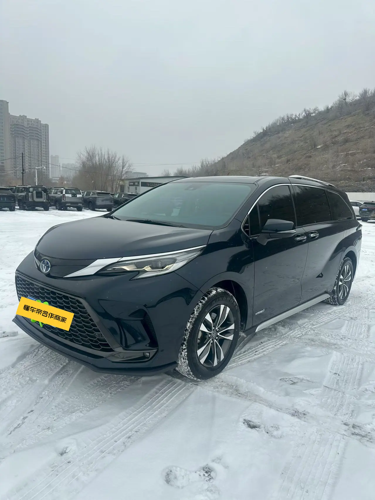 Toyota Granvia  из Китая