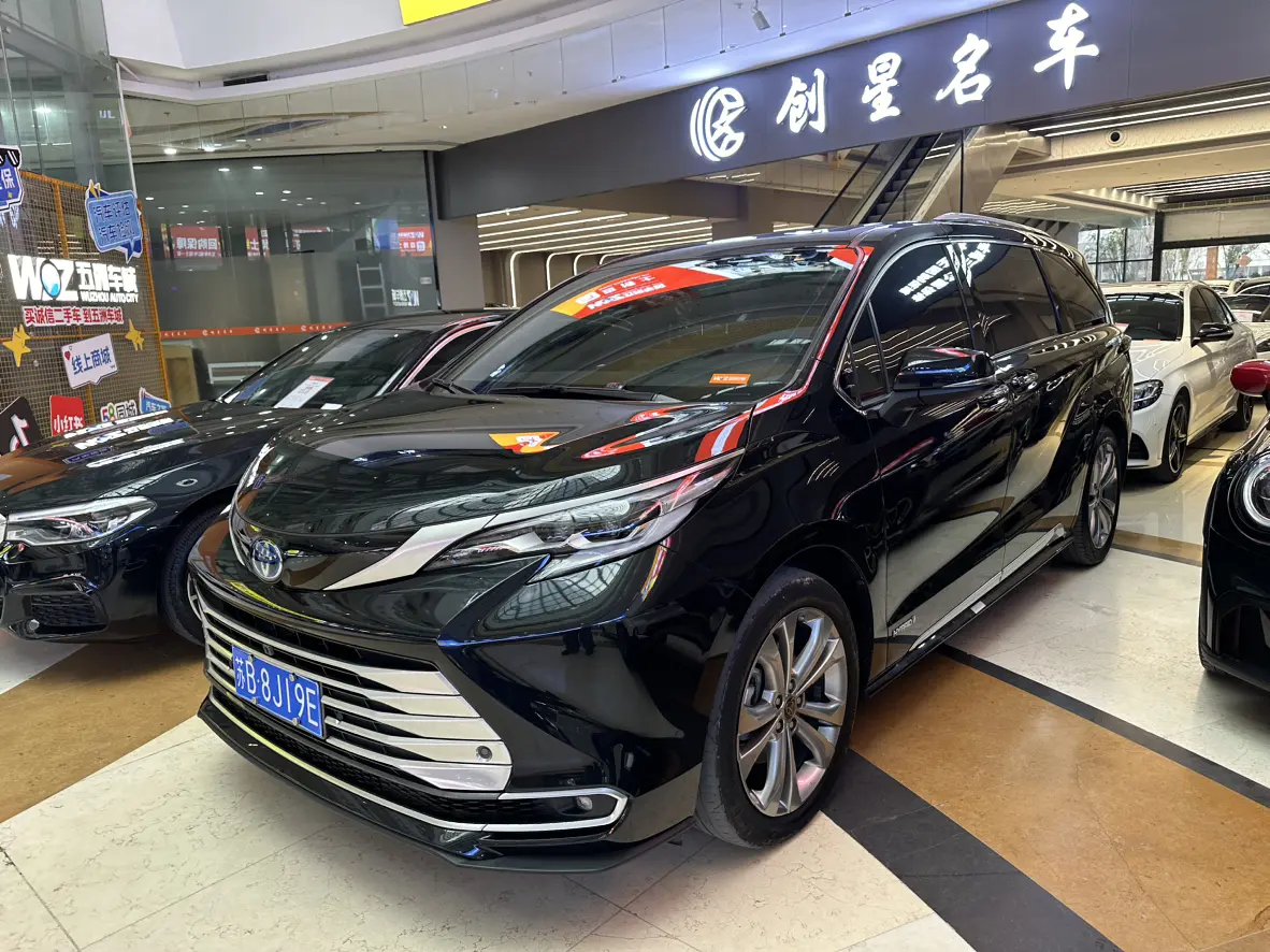 Toyota Sienna