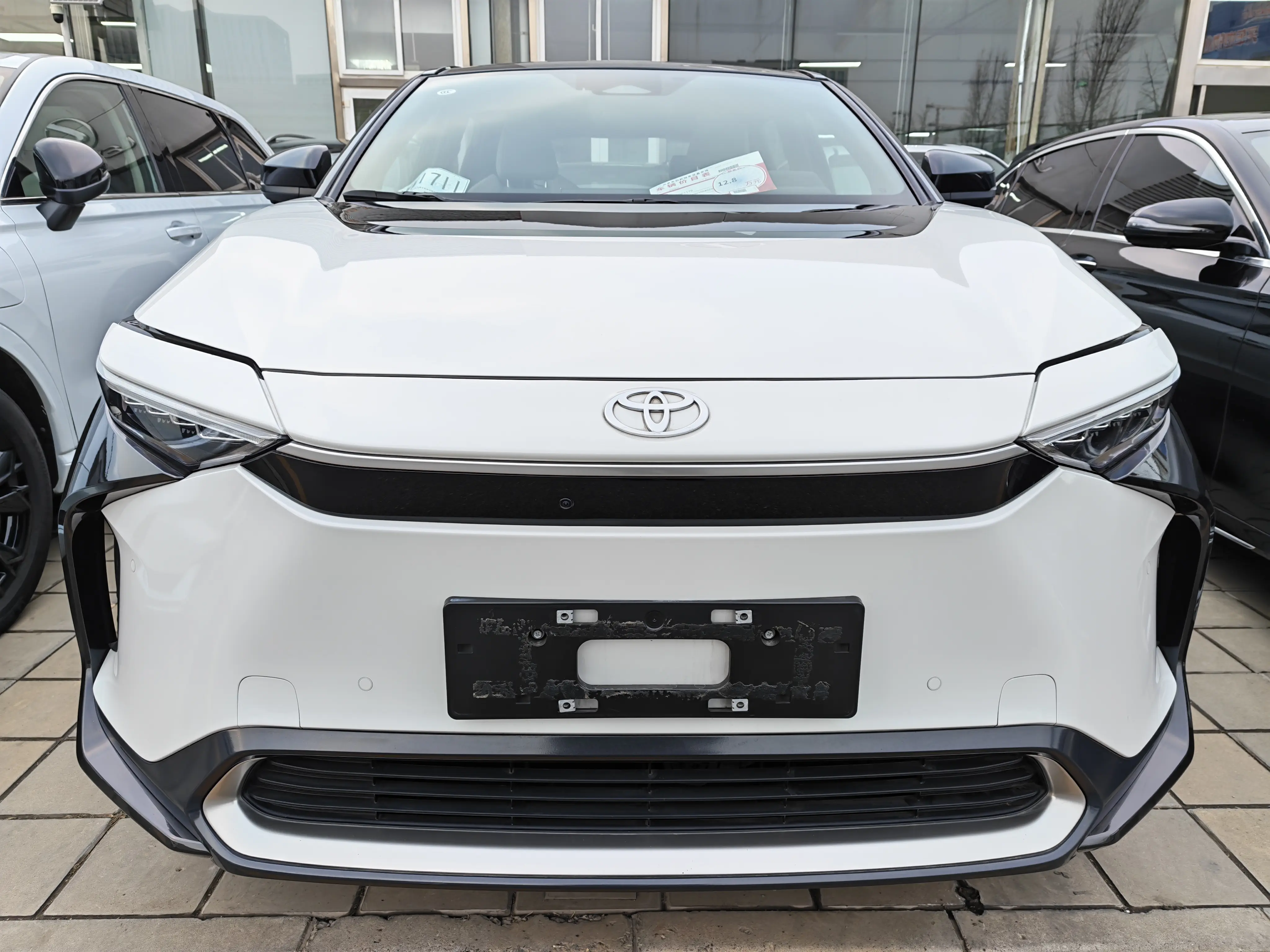 Toyota FAW  bZ4X  из Китая