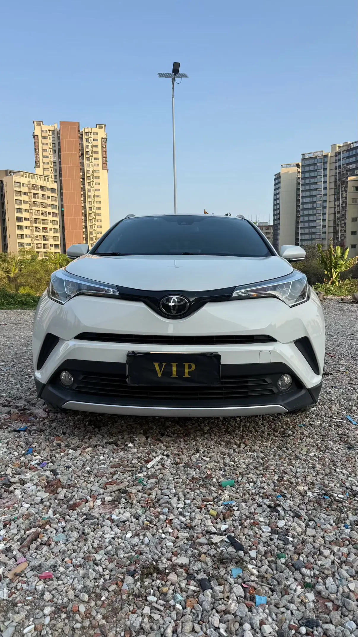 Toyota C-HR Hybrid (Yize IZOA)  из Китая
