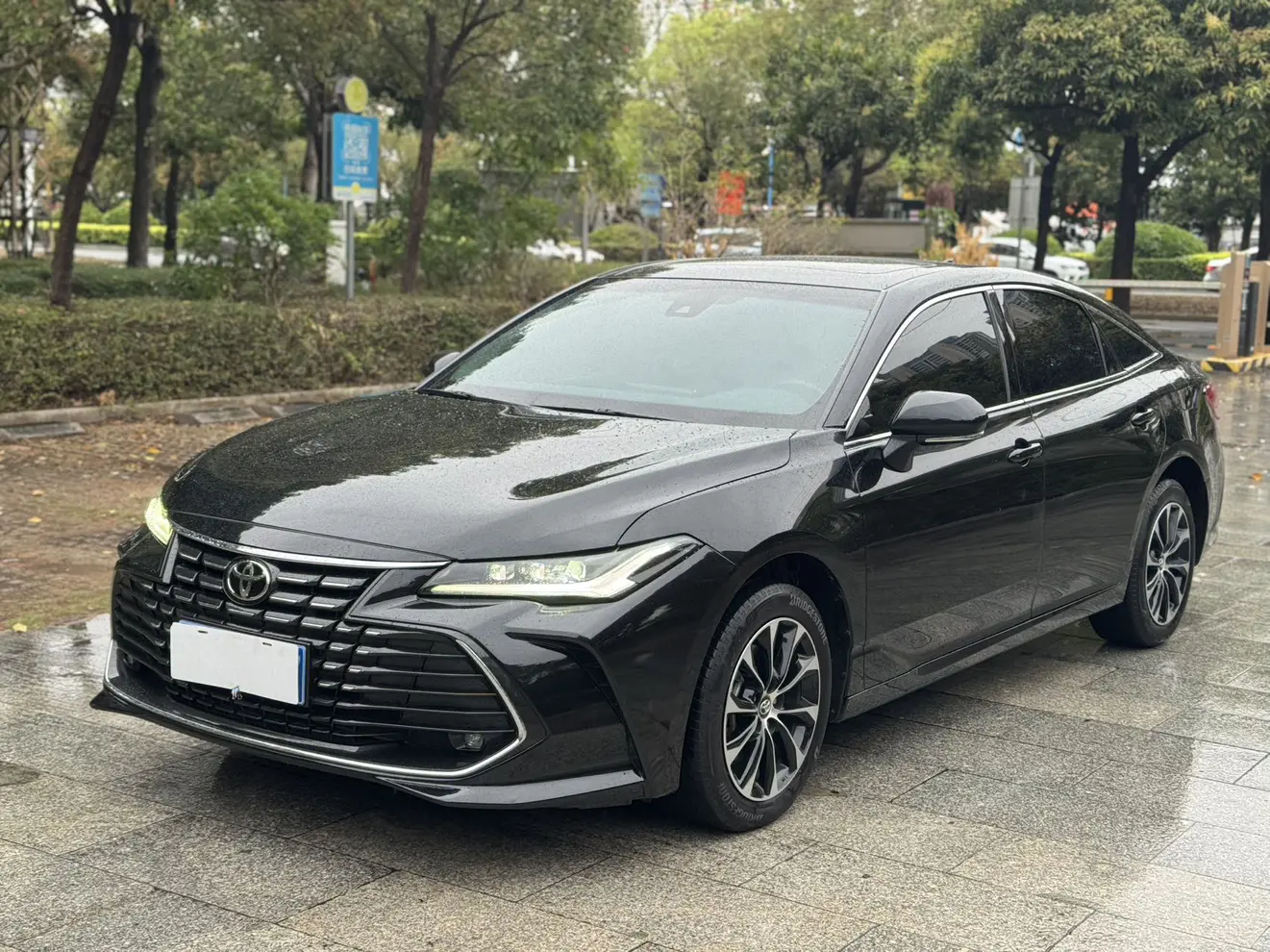 Toyota Avalon