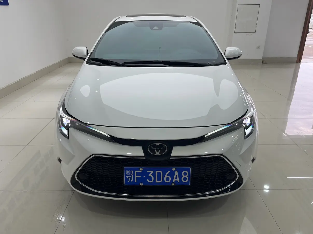 Toyota Levin (Lei Ling)  из Китая