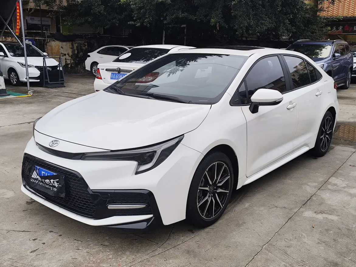 Toyota Levin (Lei Ling)  из Китая