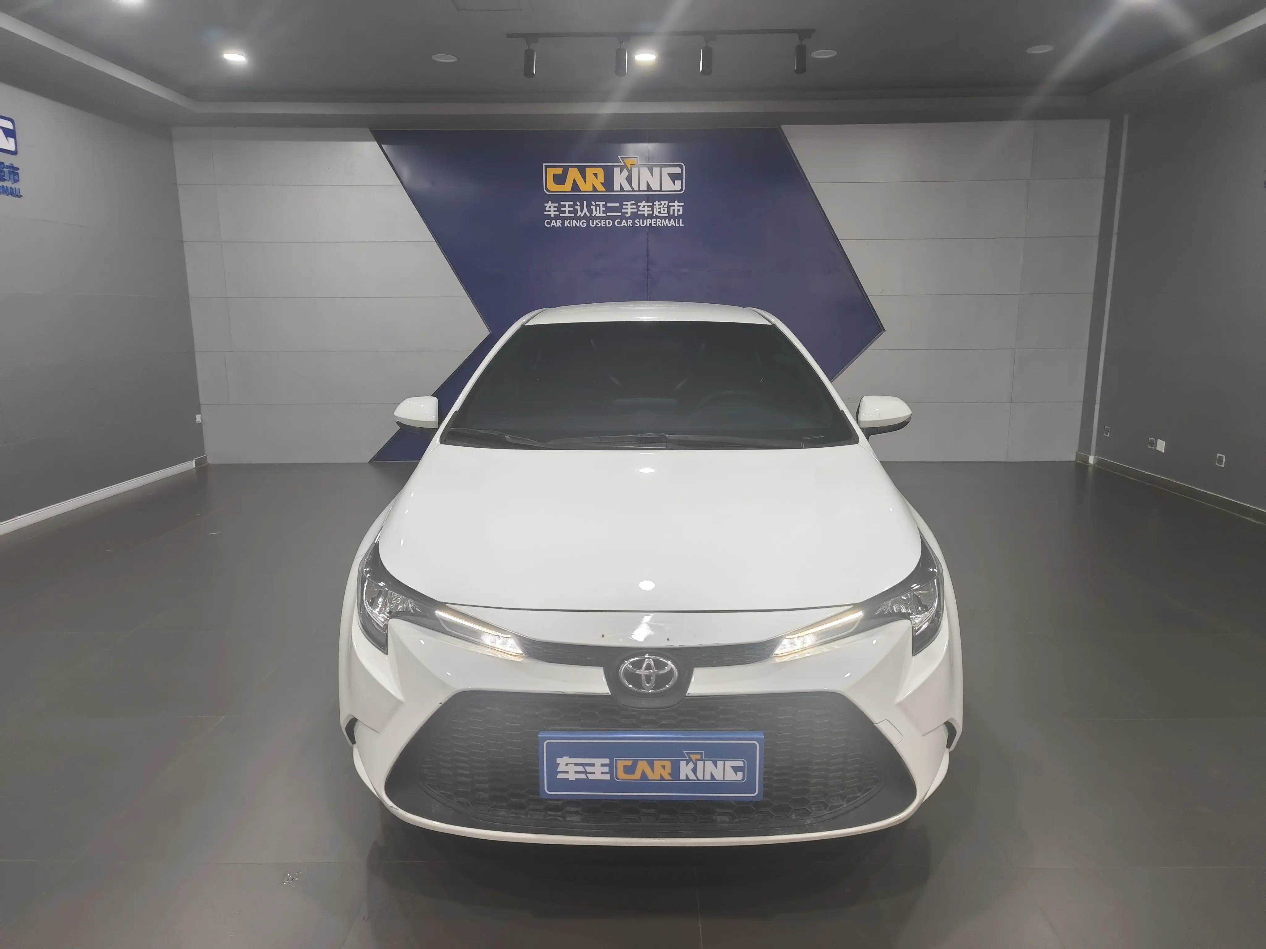 Toyota Levin (Lei Ling)  из Китая