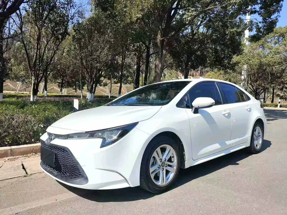 Toyota Levin (Lei Ling)  из Китая