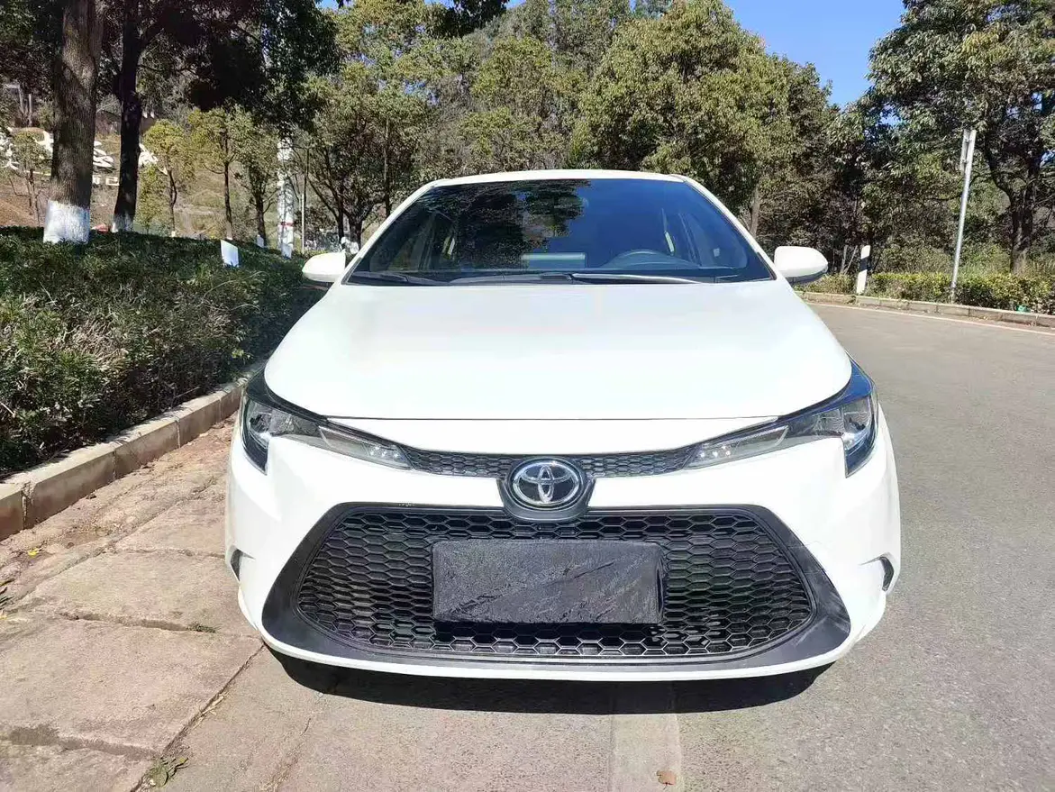 Toyota Levin (Lei Ling)  из Китая