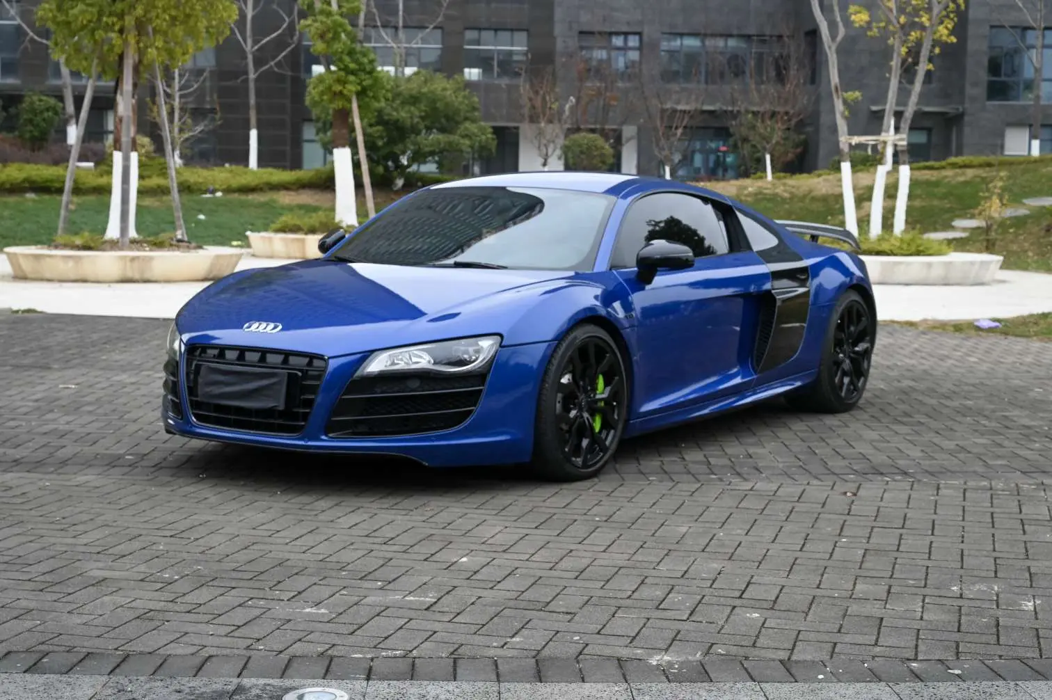 Audi R8  из Китая