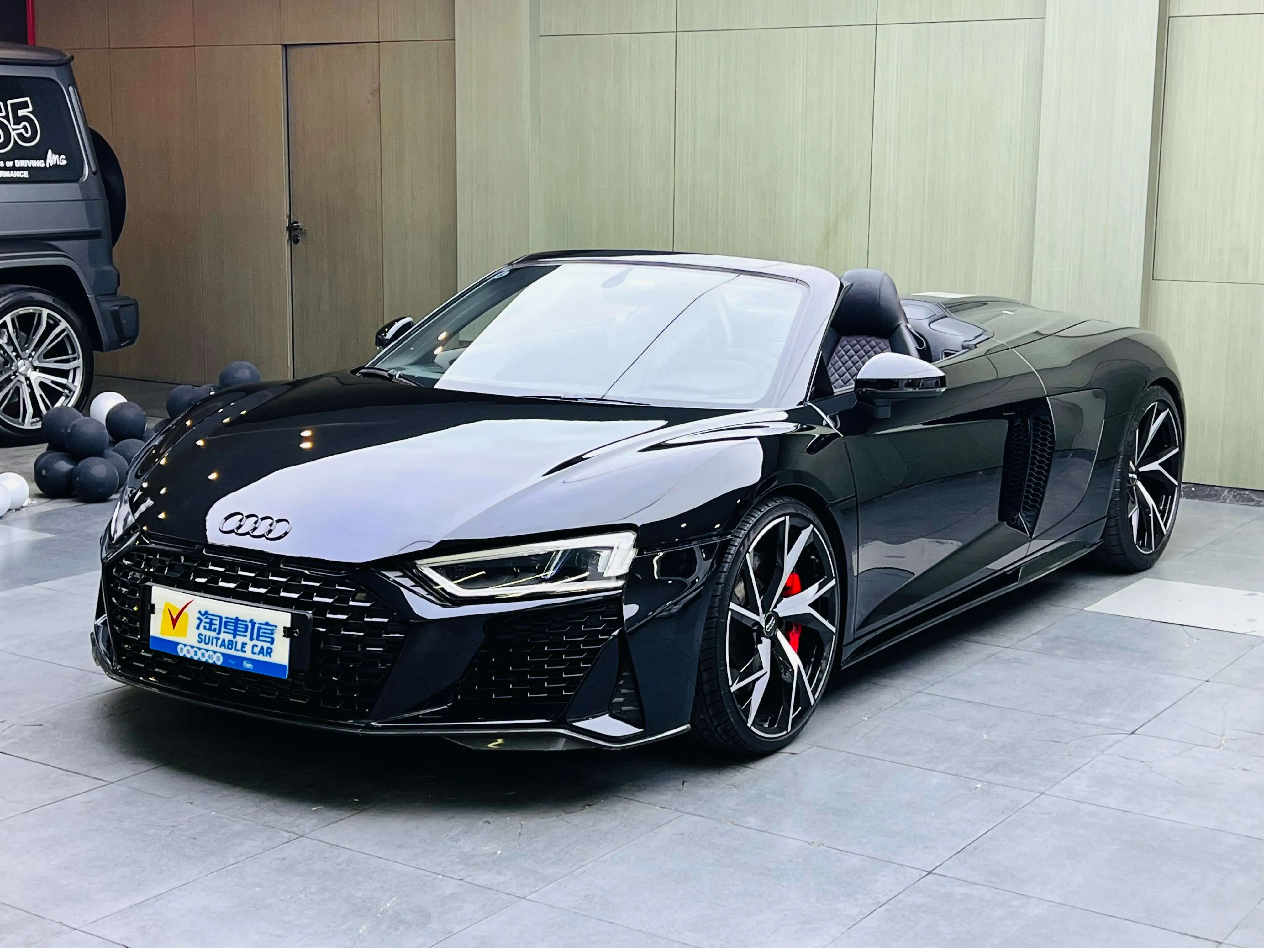 Audi R8  из Китая