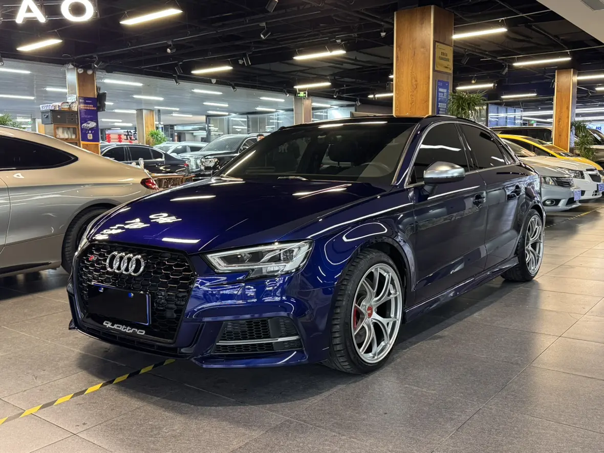 Audi S3  из Китая