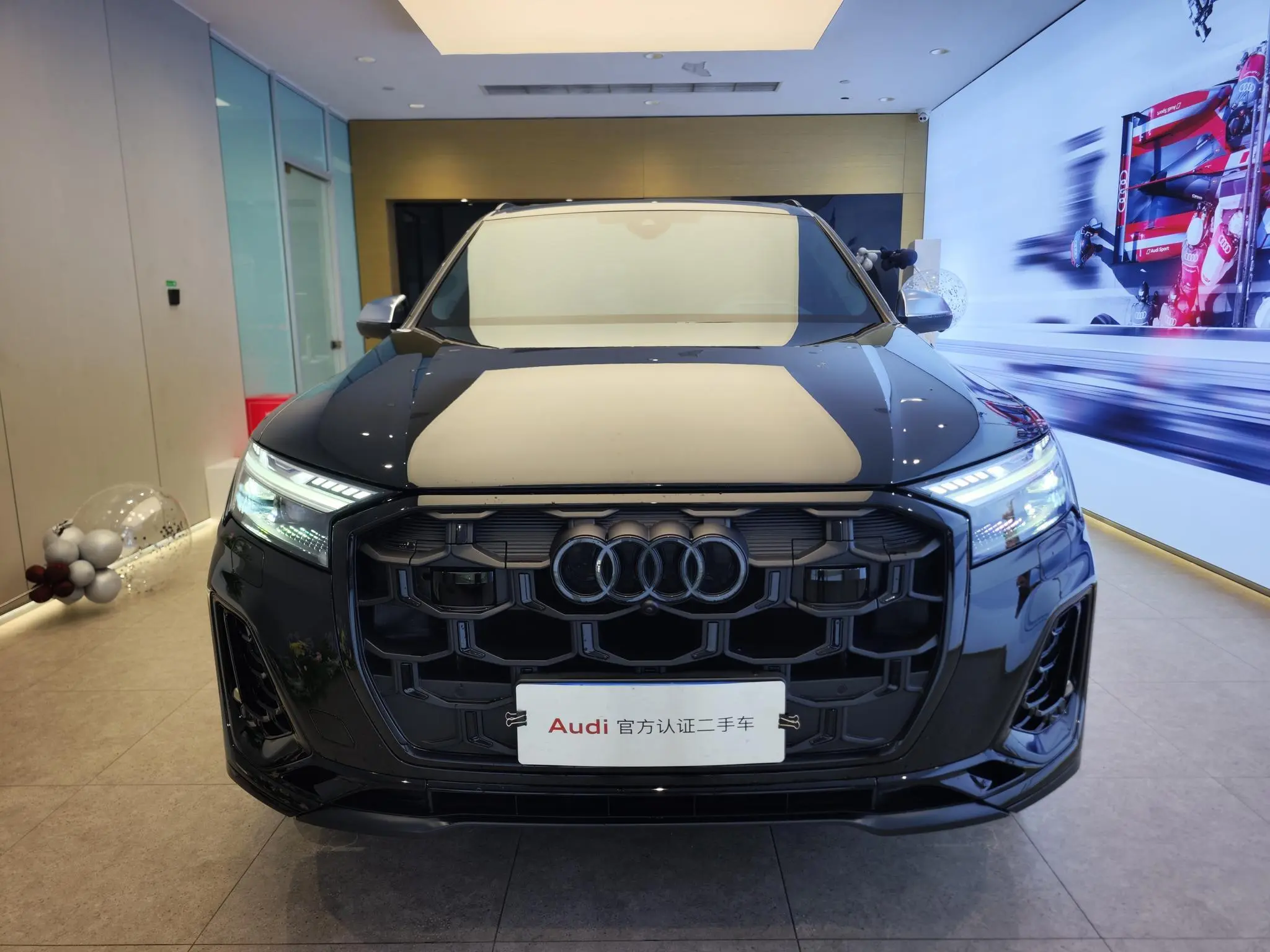 Audi SQ7  из Китая