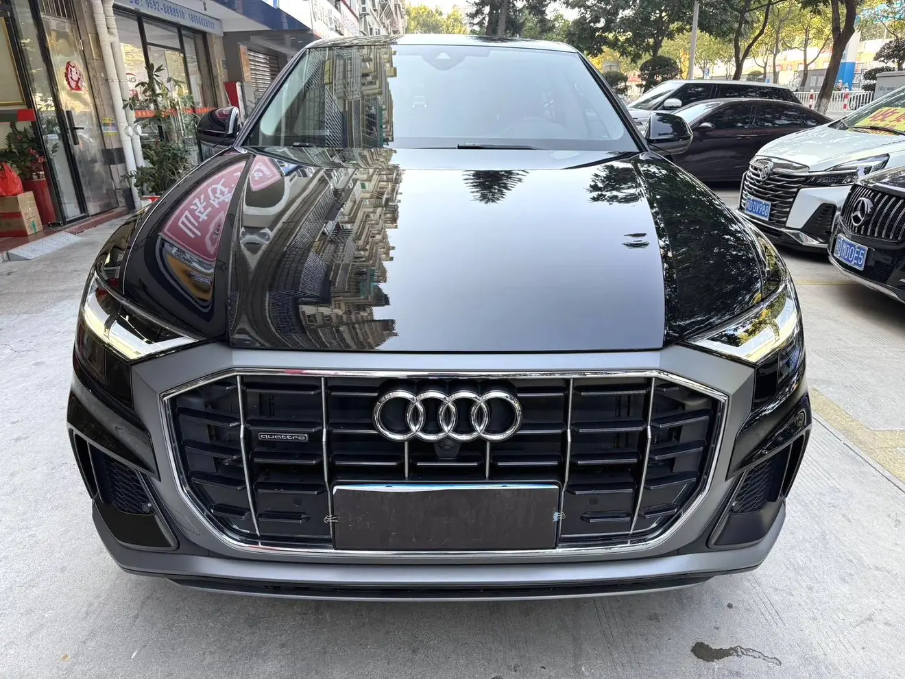 Audi Q8  из Китая