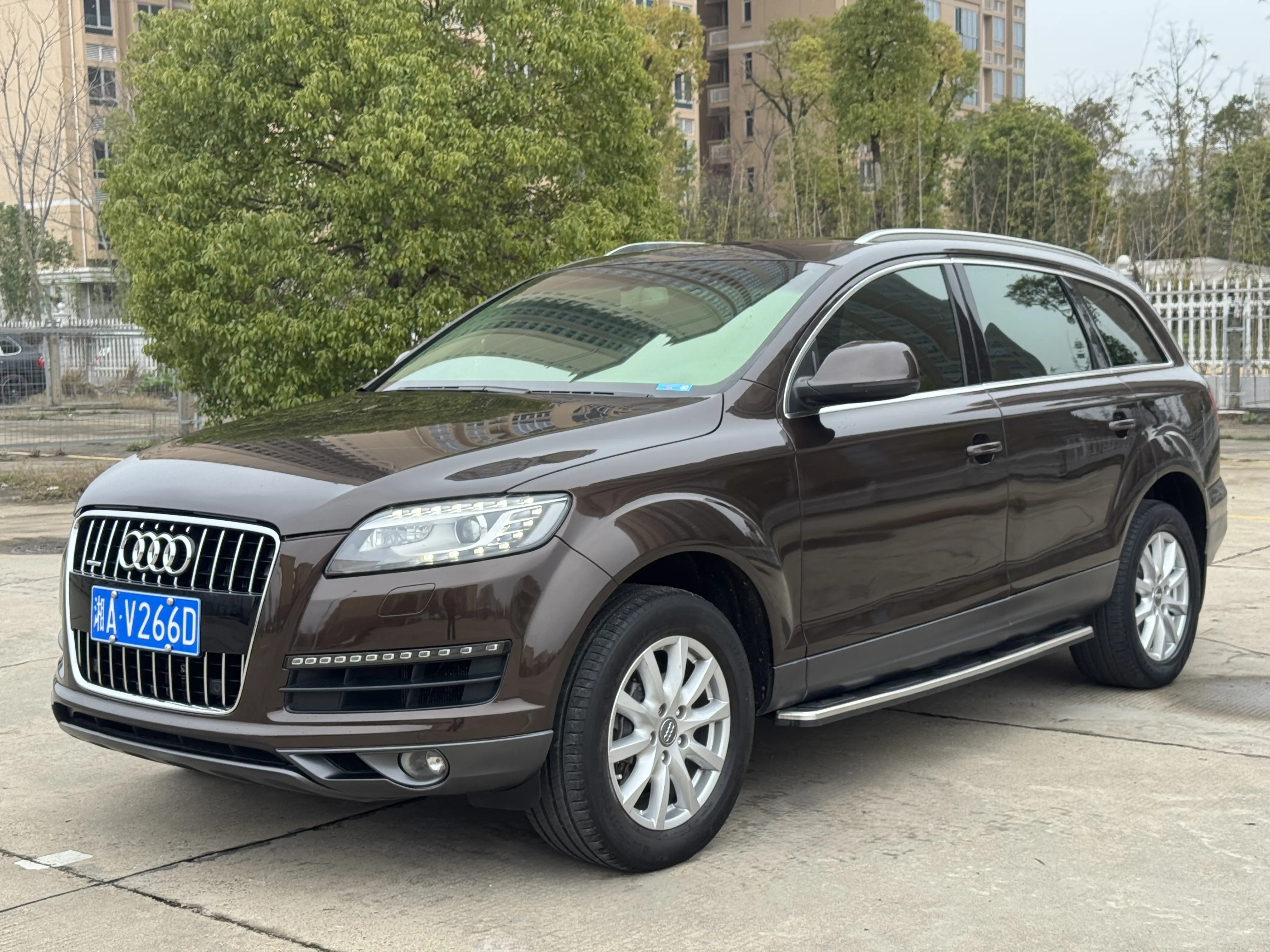 Audi Q7  из Китая
