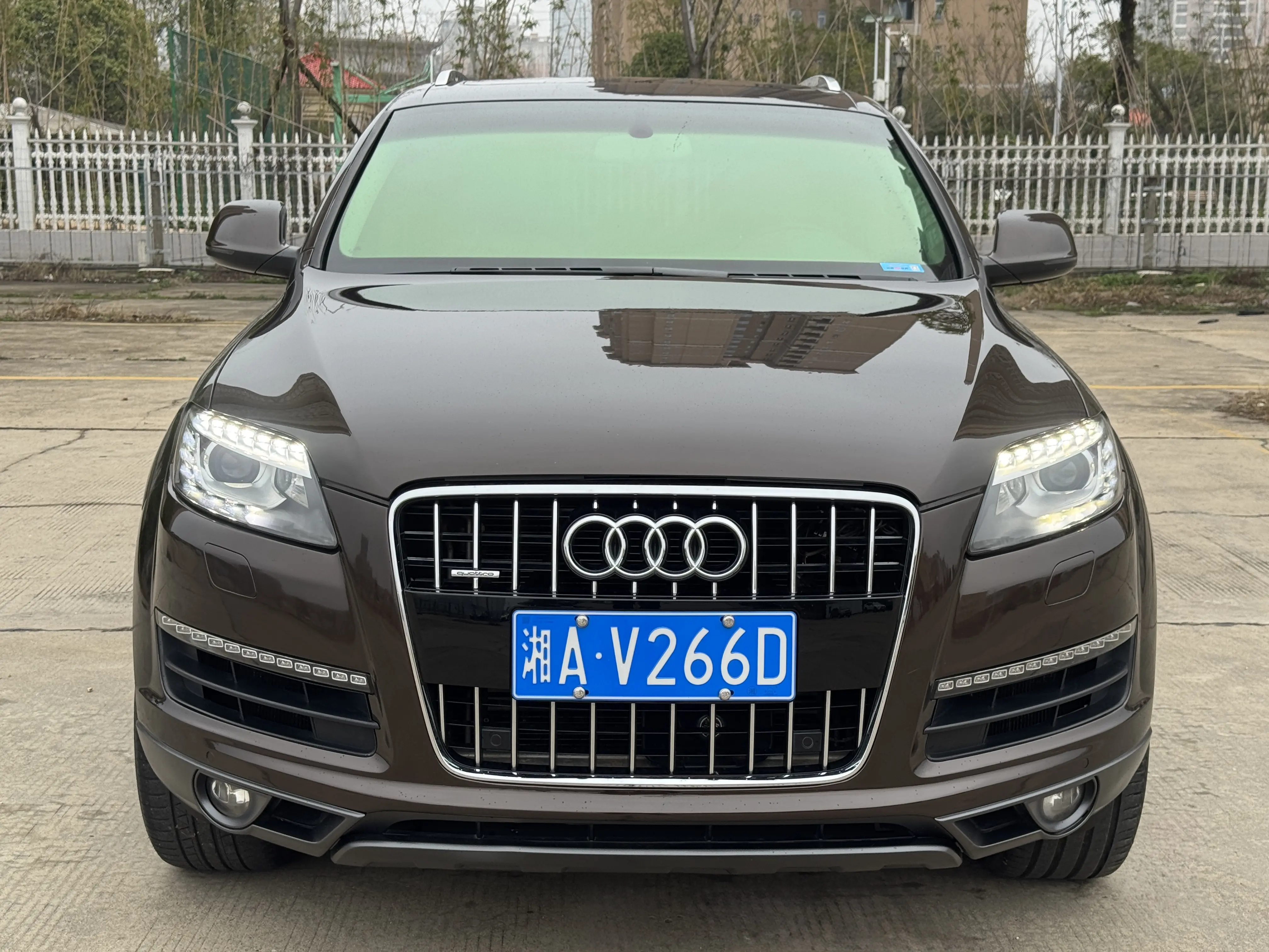 Audi Q7  из Китая