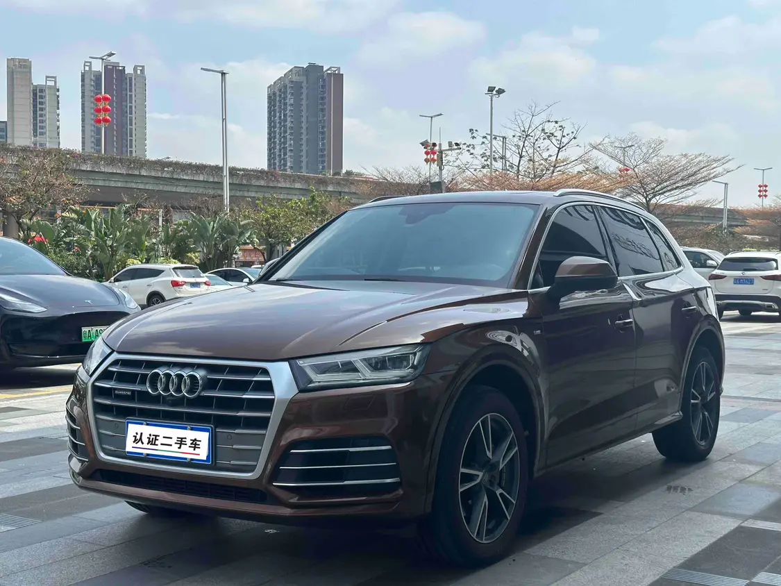 Audi Q5L  из Китая