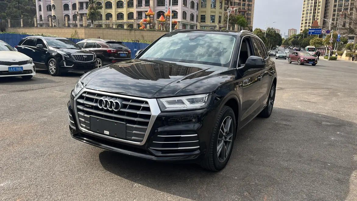 Audi Q5L  из Китая