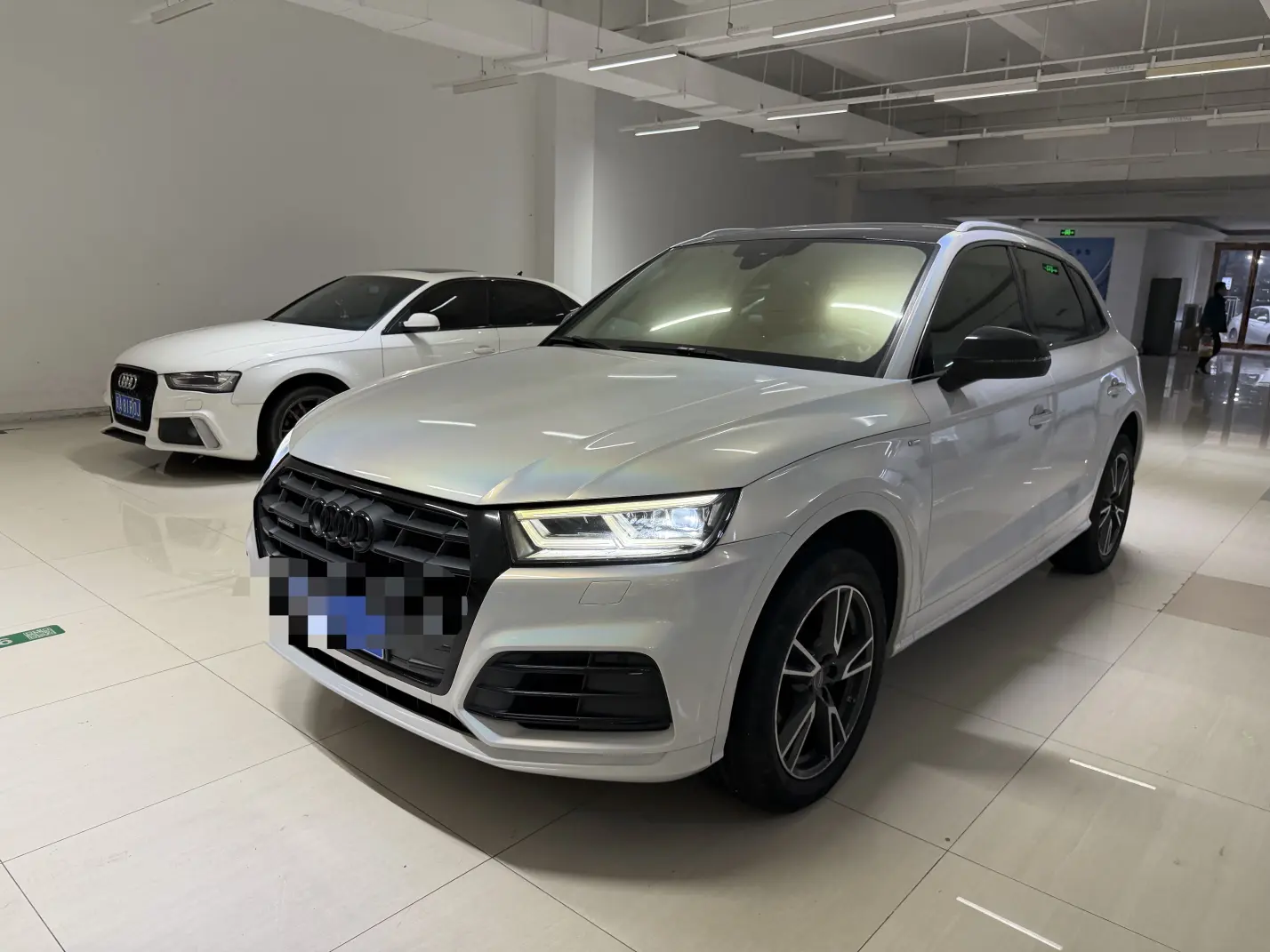 Audi Q5L  из Китая