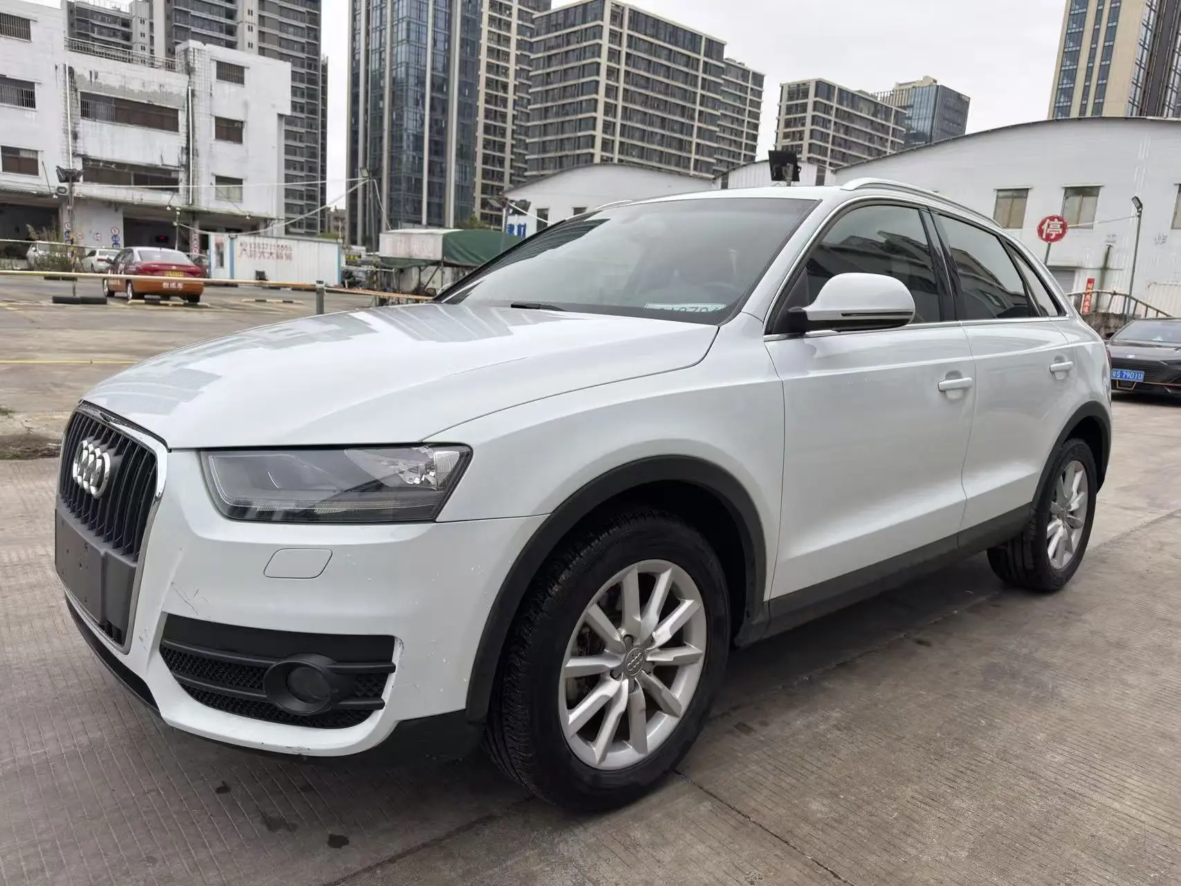 Audi Q3
