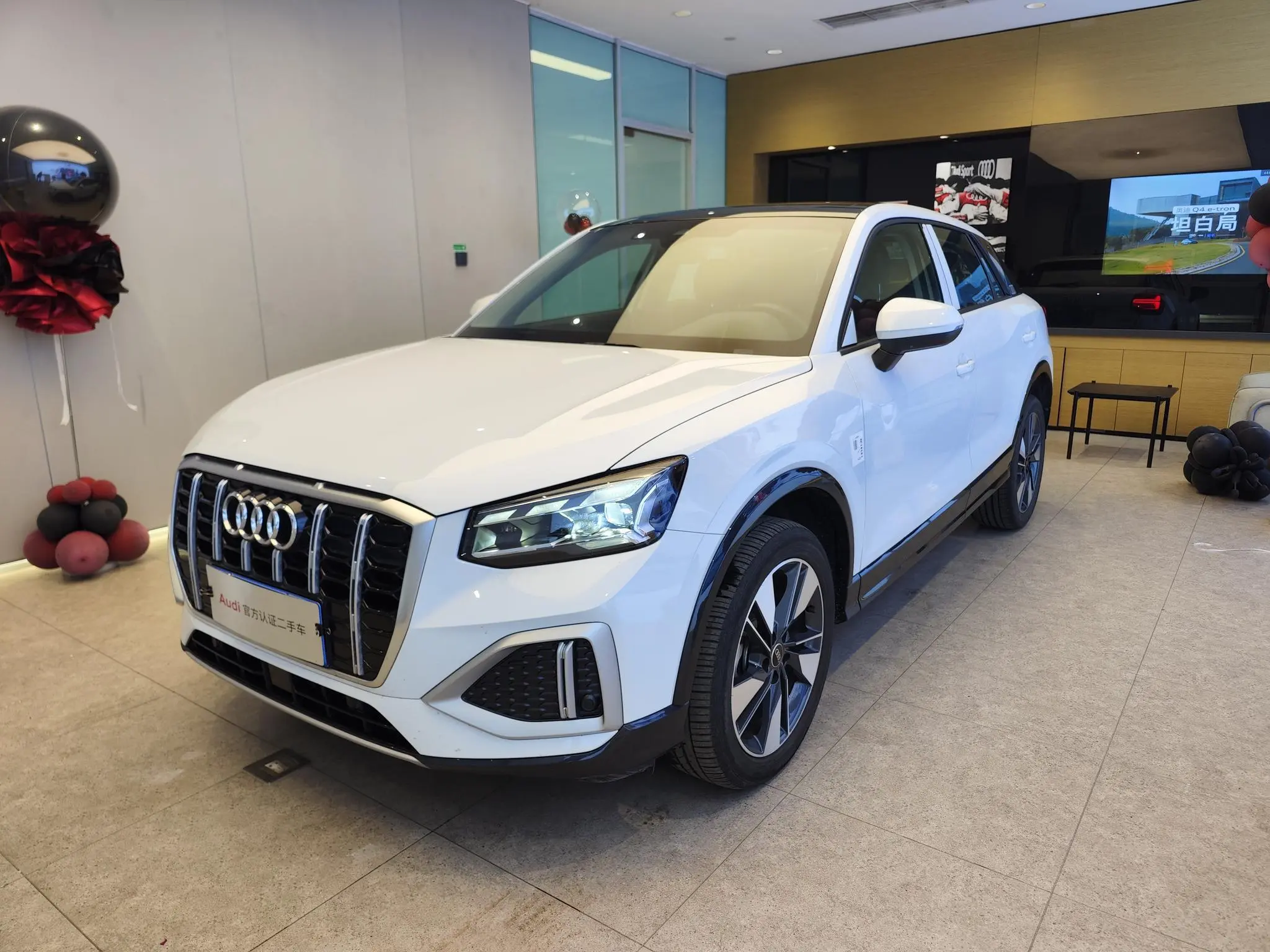 Audi Q2L  из Китая