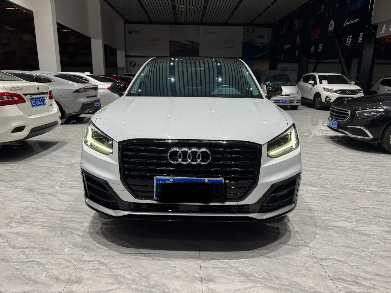 Audi Q2L