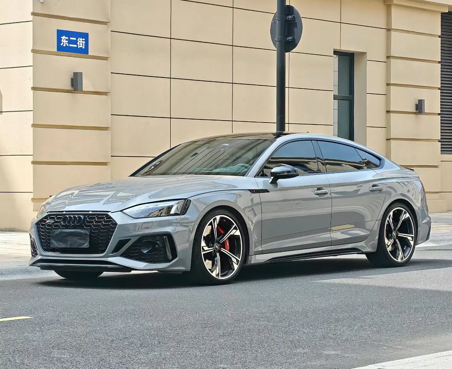Audi RS 5  из Китая