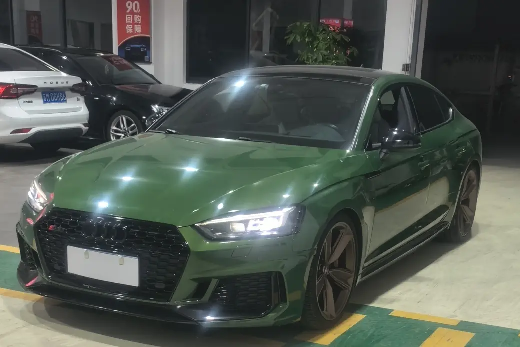 Audi RS 5  из Китая