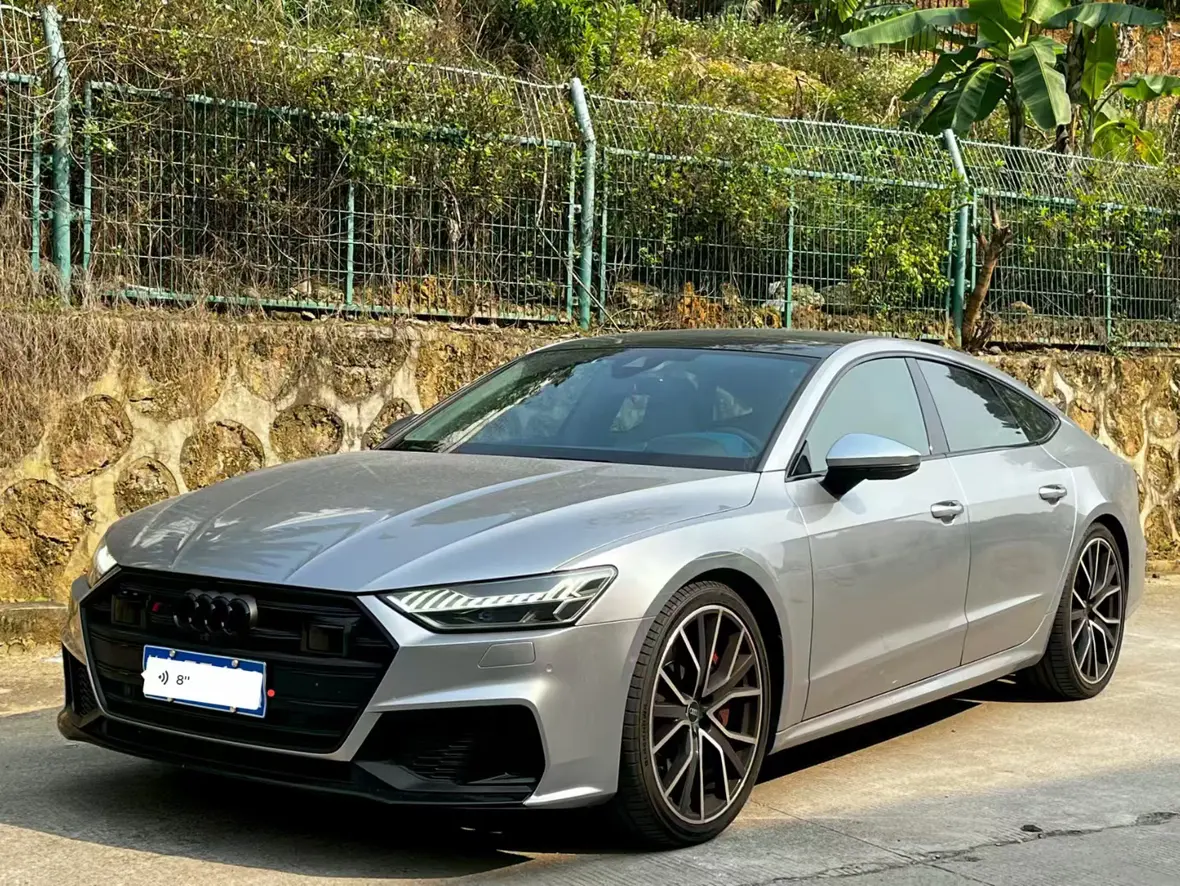 Audi S7