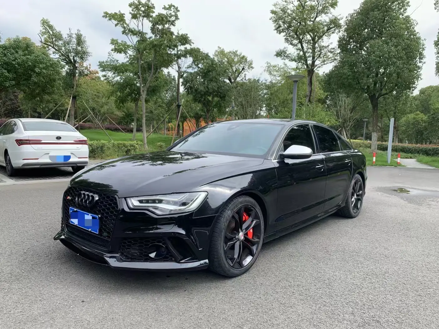 Audi S6  из Китая